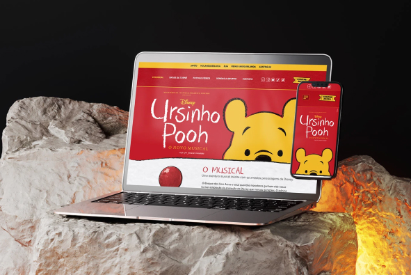 Website para peça de teatro Ursinho Pooh